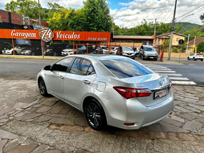 COROLLA 1.8 GLI 16V FLEX 4P AUTOMÁTICO - 2015 - TRêS COROAS