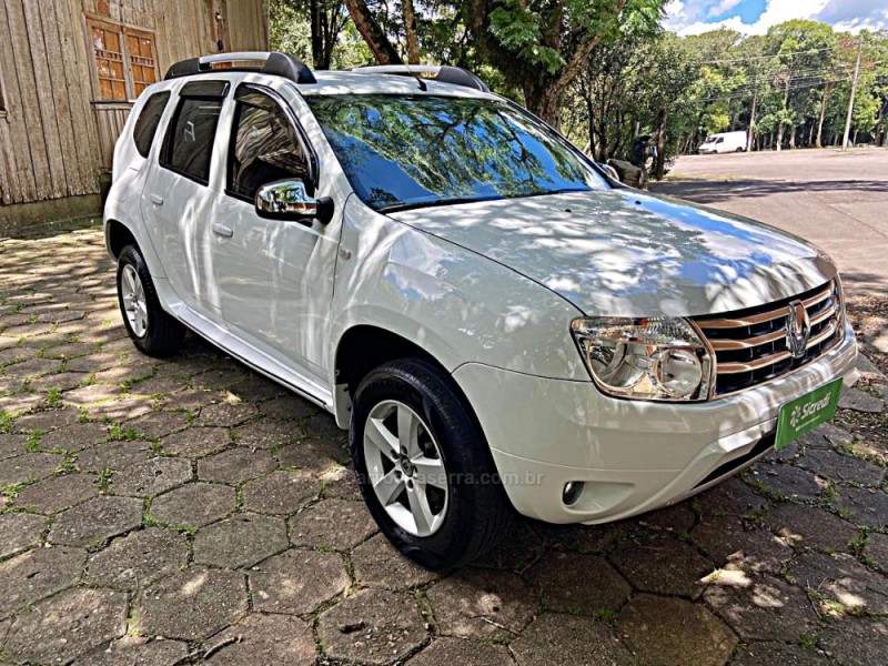 DUSTER 1.6 DYNAMIQUE 4X2 16V FLEX 4P MANUAL - 2013 - BENTO GONçALVES