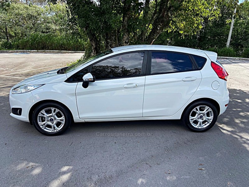 FIESTA 1.6 SE HATCH 16V FLEX 4P MANUAL - 2015 - BENTO GONçALVES