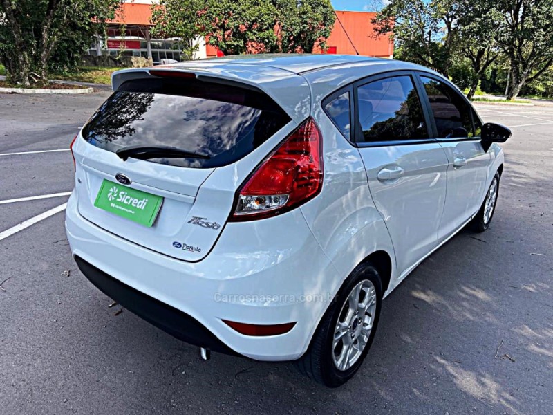 FIESTA 1.6 SE HATCH 16V FLEX 4P MANUAL - 2015 - BENTO GONçALVES