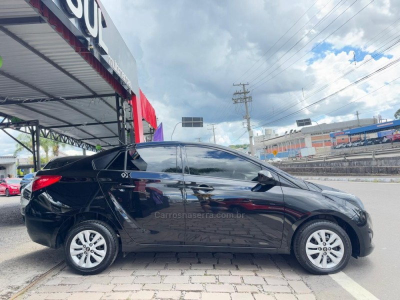 HB20S 1.6 COMFORT PLUS 16V FLEX 4P MANUAL - 2015 - CAXIAS DO SUL