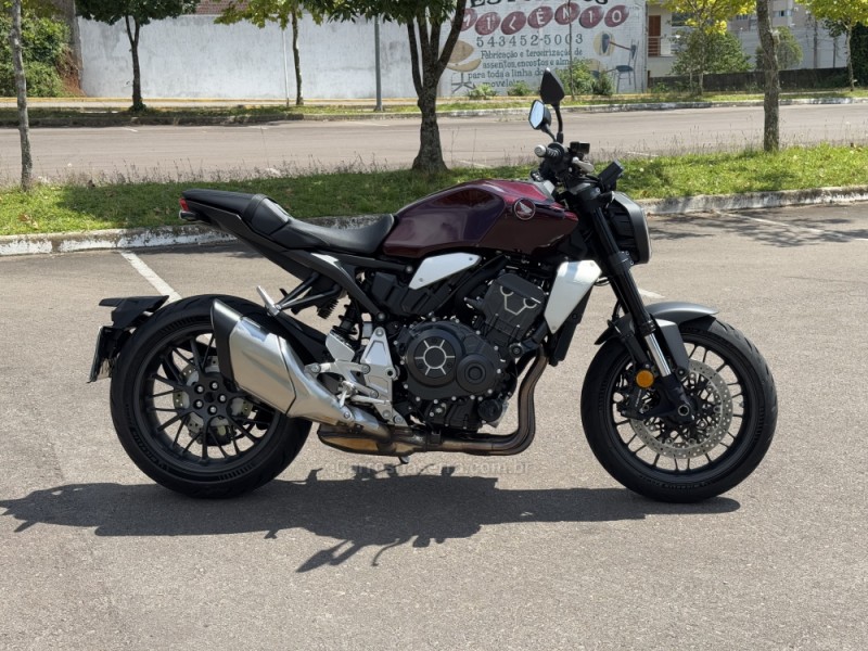 CB 1000R  - 2024 - BENTO GONçALVES