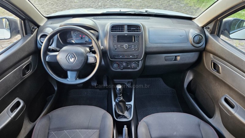 KWID 1.0 12V SCE FLEX ZEN MANUAL - 2019 - IVOTI