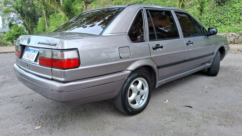 SANTANA 2.0 MI 8V GASOLINA 4P MANUAL - 1996 - CAXIAS DO SUL