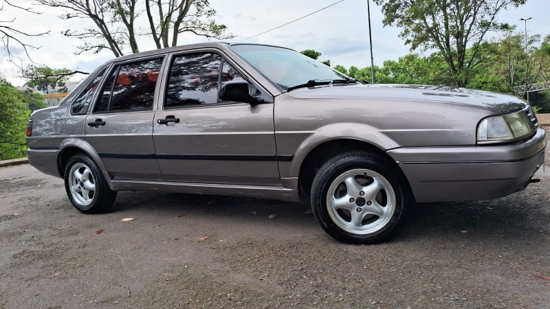 santana 2.0 mi 8v gasolina 4p manual 1996 caxias do sul