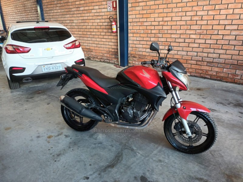 CB 300R ABS - 2011 - BENTO GONçALVES