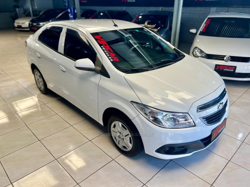 PRISMA 1.0 MPFI LT 8V FLEX 4P MANUAL - 2015 - ESTâNCIA VELHA