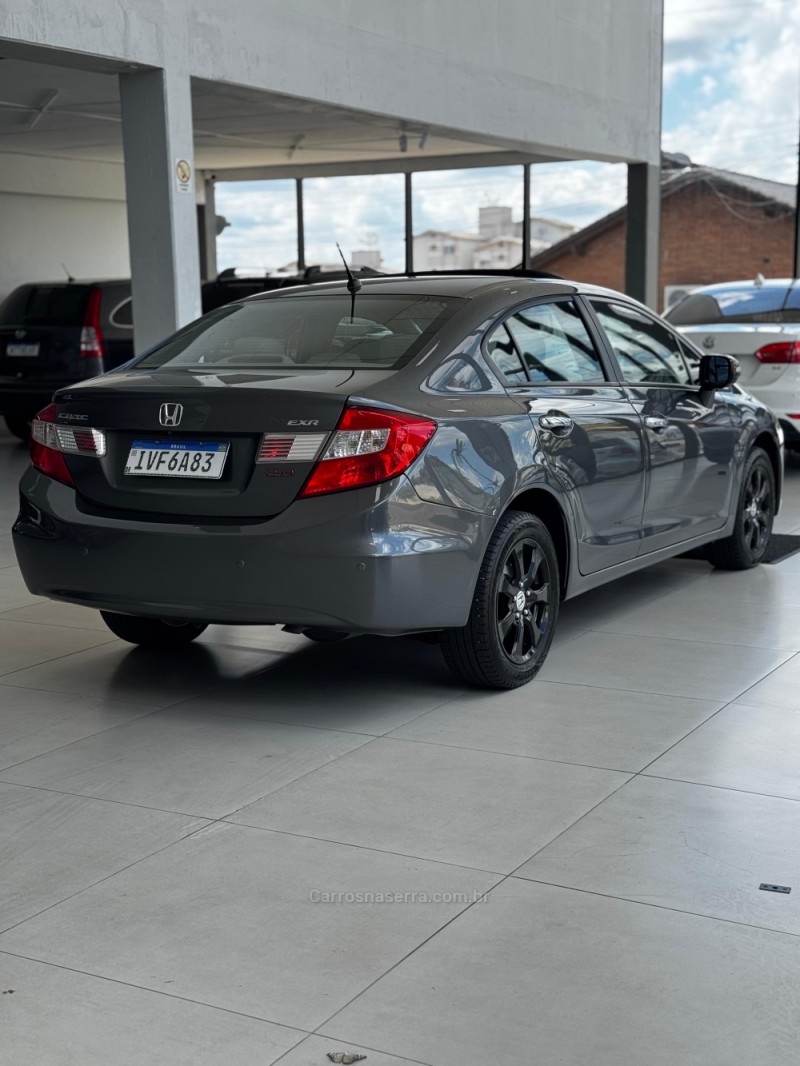 CIVIC 2.0 EXR 16V FLEX 4P AUTOMÁTICO - 2014 - SANTA CRUZ DO SUL