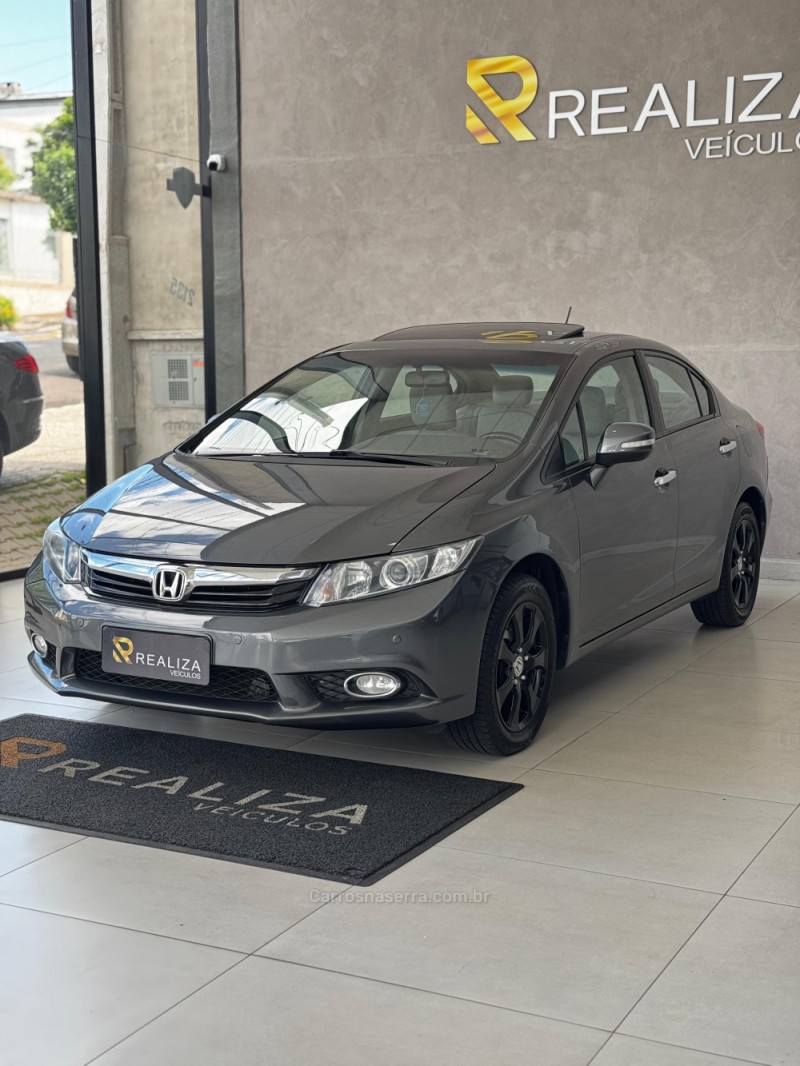 CIVIC 2.0 EXR 16V FLEX 4P AUTOMÁTICO - 2014 - SANTA CRUZ DO SUL