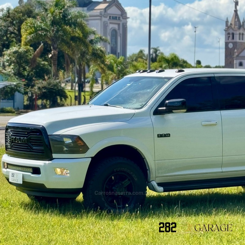 2500 laramie  2012 farroupilha