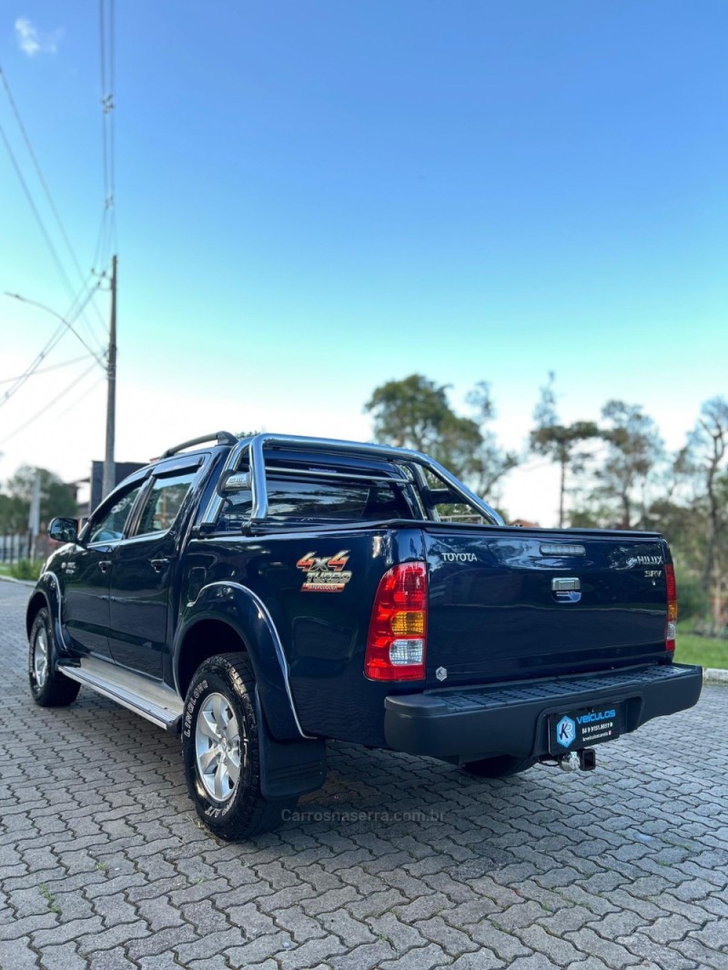 HILUX  - 2009 - CANELA