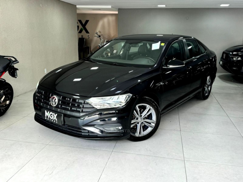 JETTA 1.4 R-LINE 250 16V TSI FLEX 4P AUTOMÁTICO - 2018 - PORTO ALEGRE