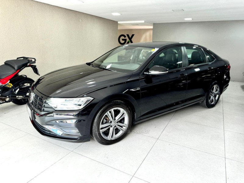 JETTA 1.4 R-LINE 250 16V TSI FLEX 4P AUTOMÁTICO - 2018 - PORTO ALEGRE