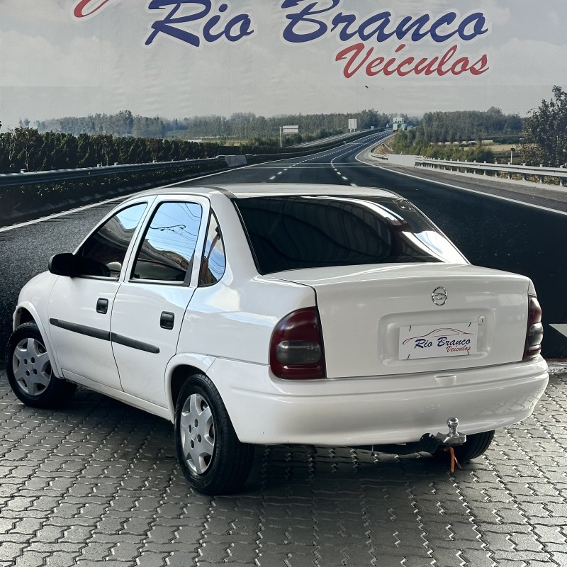 CORSA 1.0 MPFI CLASSIC SEDAN LIFE 8V FLEX 4P MANUAL - 2006 - CAXIAS DO SUL