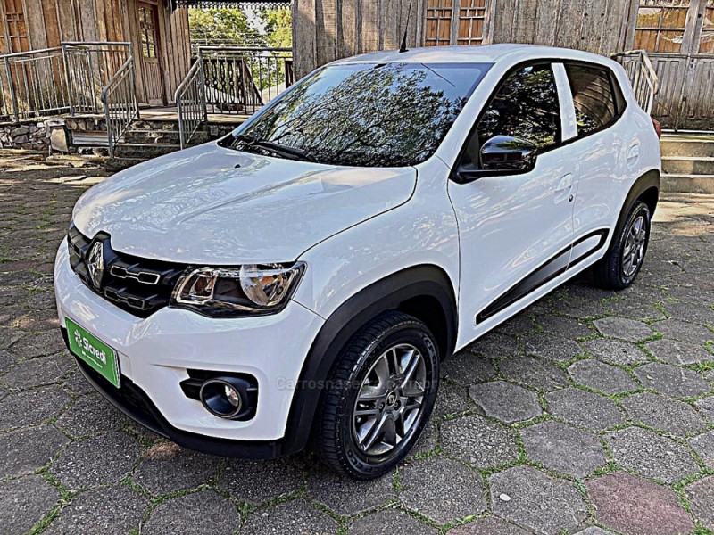 KWID 1.0 12V SCE FLEX INTENSE MANUAL - 2020 - BENTO GONçALVES