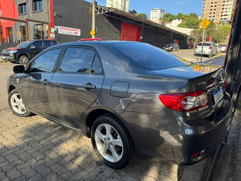 COROLLA 1.8 GLI 16V FLEX 4P AUTOMÁTICO - 2013 - CAXIAS DO SUL