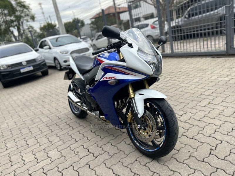 CBR 600F  - 2013 - BENTO GONçALVES