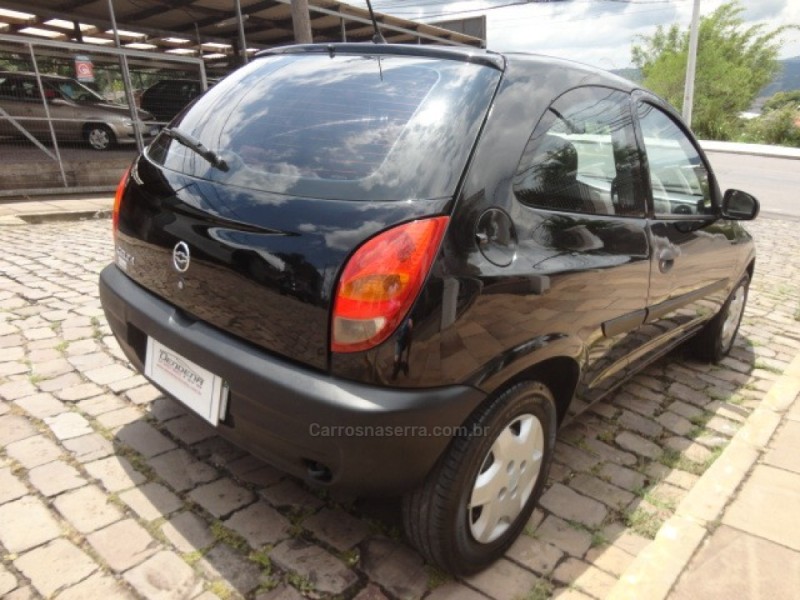 CELTA 1.0 MPFI 8V GASOLINA 4P MANUAL - 2001 - BENTO GONçALVES