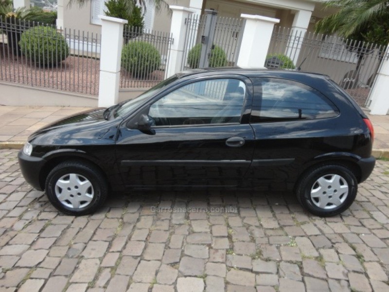 CELTA 1.0 MPFI 8V GASOLINA 4P MANUAL - 2001 - BENTO GONçALVES