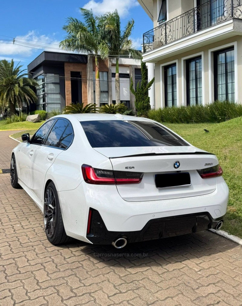 320I 2.0 M SPORT 16V TURBO ACTIVEFLEX 4P AUTOMÁTICO - 2023 - PASSO FUNDO