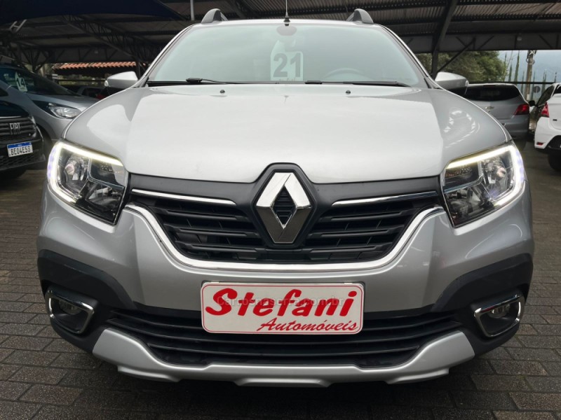 SANDERO 1.6 STEPWAY ICONIC X-TRONIC 16V FLEX 4P AUTOMÁTICO - 2021 - FELIZ