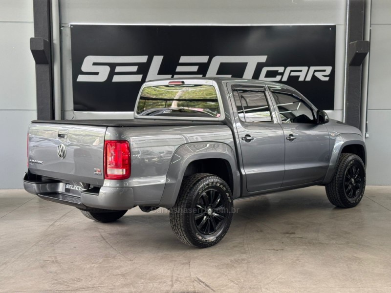 AMAROK 2.0 TRENDLINE 4X4 CD 16V TURBO INTERCOOLER DIESEL 4P AUTOMÁTICO - 2013 - NOVO HAMBURGO