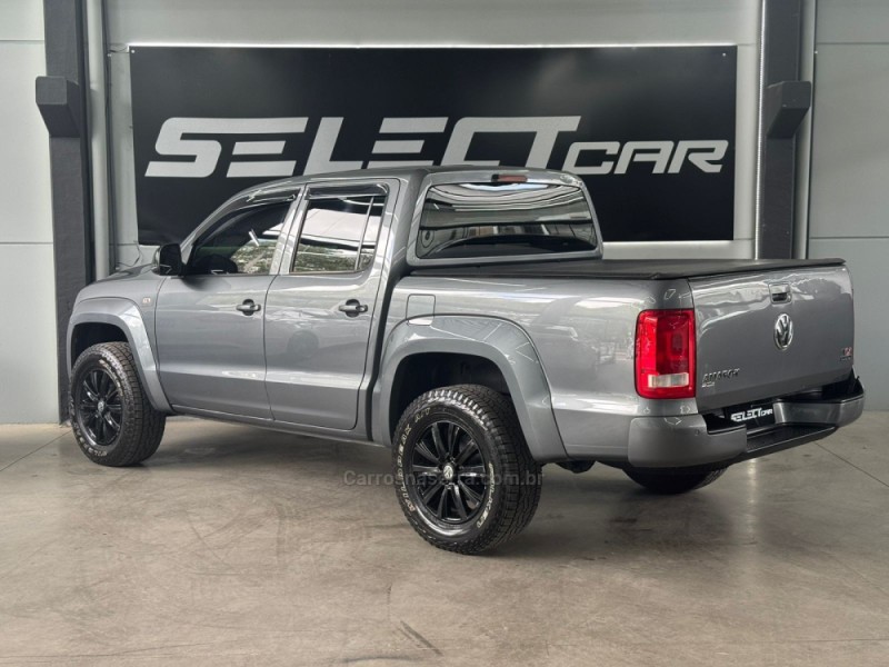 AMAROK 2.0 TRENDLINE 4X4 CD 16V TURBO INTERCOOLER DIESEL 4P AUTOMÁTICO - 2013 - NOVO HAMBURGO