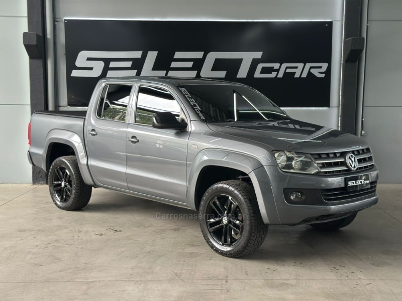 AMAROK 2.0 TRENDLINE 4X4 CD 16V TURBO INTERCOOLER DIESEL 4P AUTOMÁTICO - 2013 - NOVO HAMBURGO