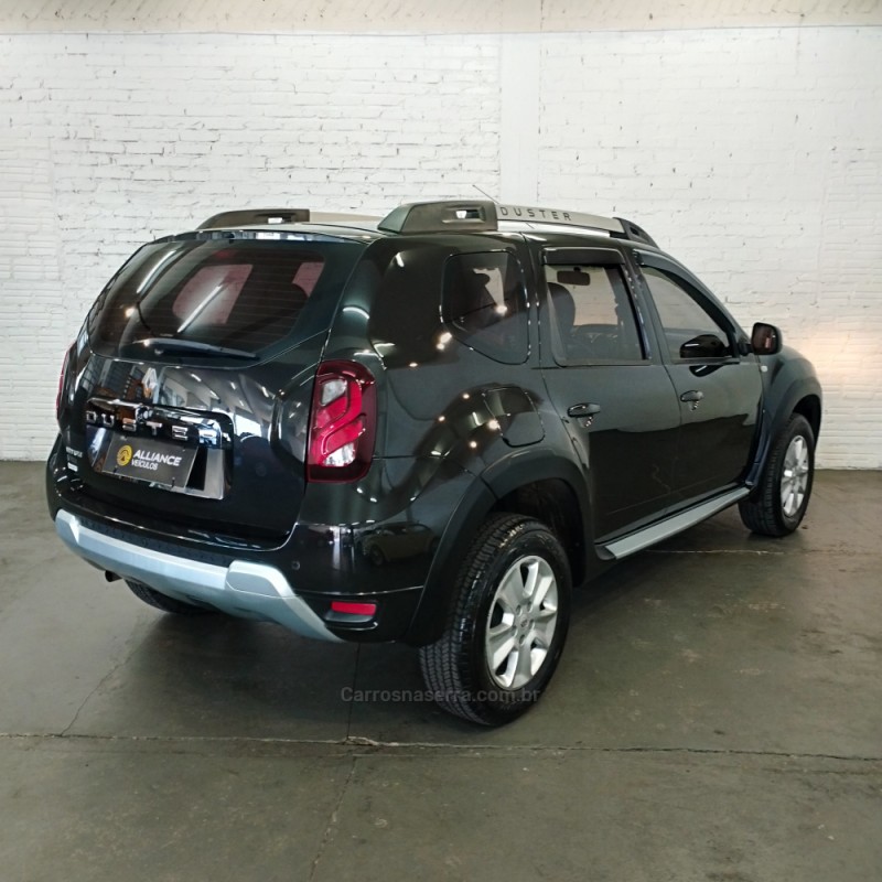 DUSTER 1.6 DYNAMIQUE 4X2 16V FLEX 4P MANUAL - 2016 - CAXIAS DO SUL