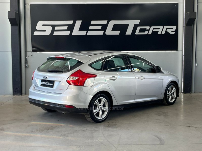 FOCUS 1.6 S 16V FLEX 4P AUTOMÁTICO - 2014 - NOVO HAMBURGO