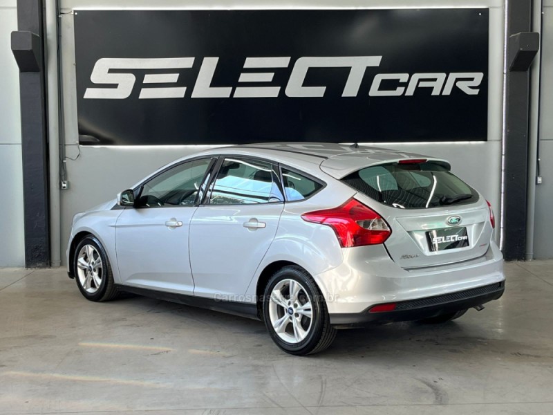 FOCUS 1.6 S 16V FLEX 4P AUTOMÁTICO - 2014 - NOVO HAMBURGO