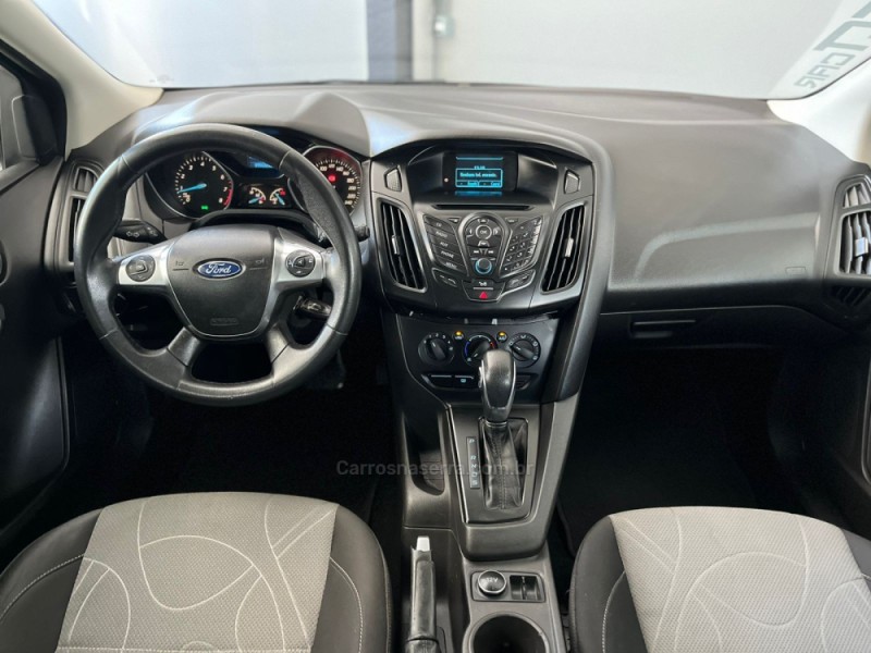 FOCUS 1.6 S 16V FLEX 4P AUTOMÁTICO - 2014 - NOVO HAMBURGO