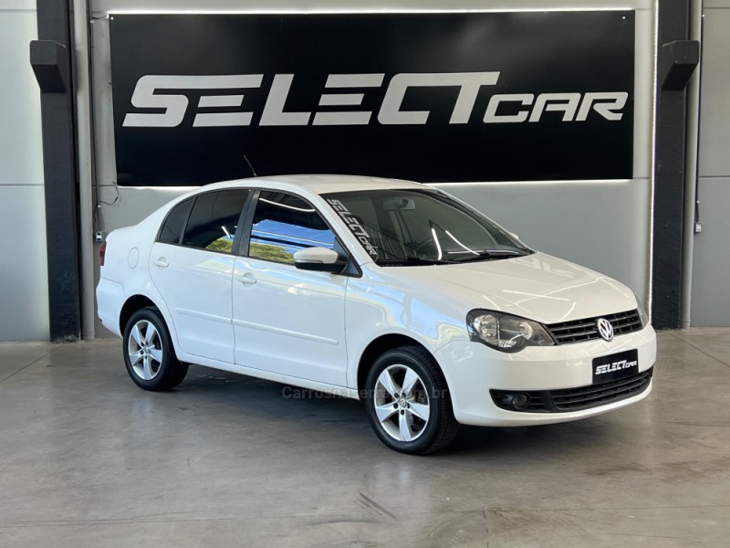 POLO 1.6 MI 8V FLEX 4P MANUAL - 2014 - NOVO HAMBURGO