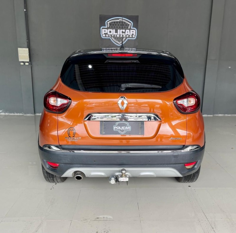 CAPTUR 2.0 16V FLEX INTENSE AUTOMÁTICO - 2018 - CAXIAS DO SUL