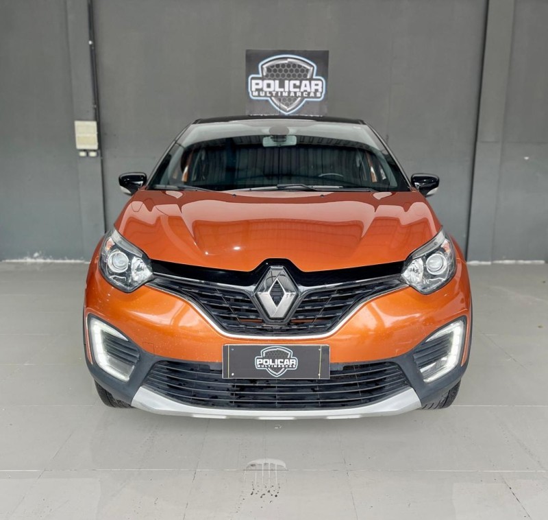 CAPTUR 2.0 16V FLEX INTENSE AUTOMÁTICO - 2018 - CAXIAS DO SUL