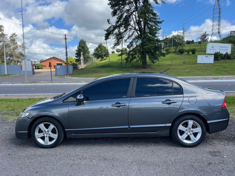 CIVIC 1.8 LXS 16V FLEX 4P MANUAL - 2009 - FARROUPILHA