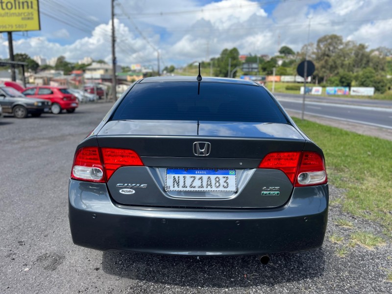 CIVIC 1.8 LXS 16V FLEX 4P MANUAL - 2009 - FARROUPILHA