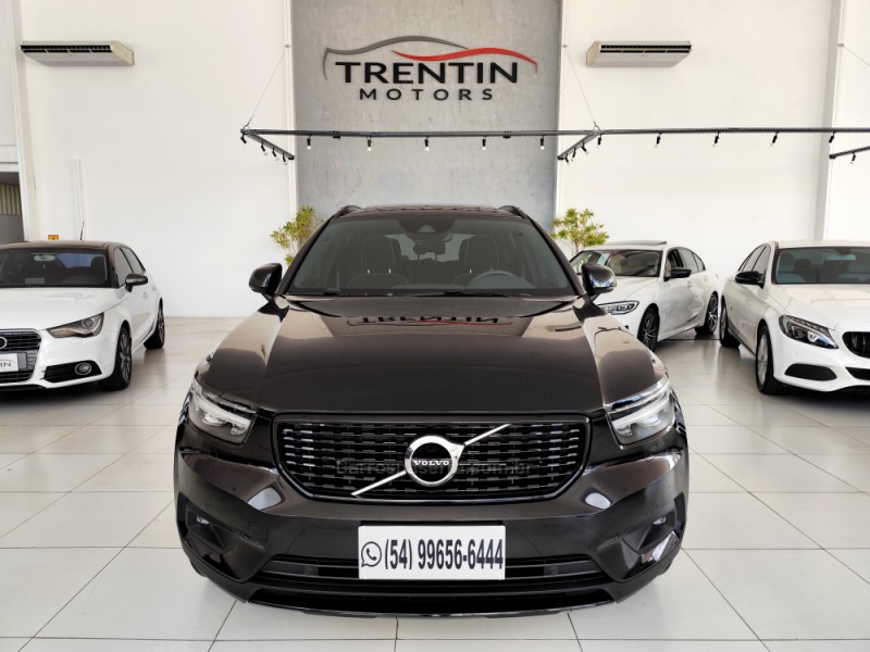 XC 40 1.5 T5 HÍBRIDO R-DESIGN FWD