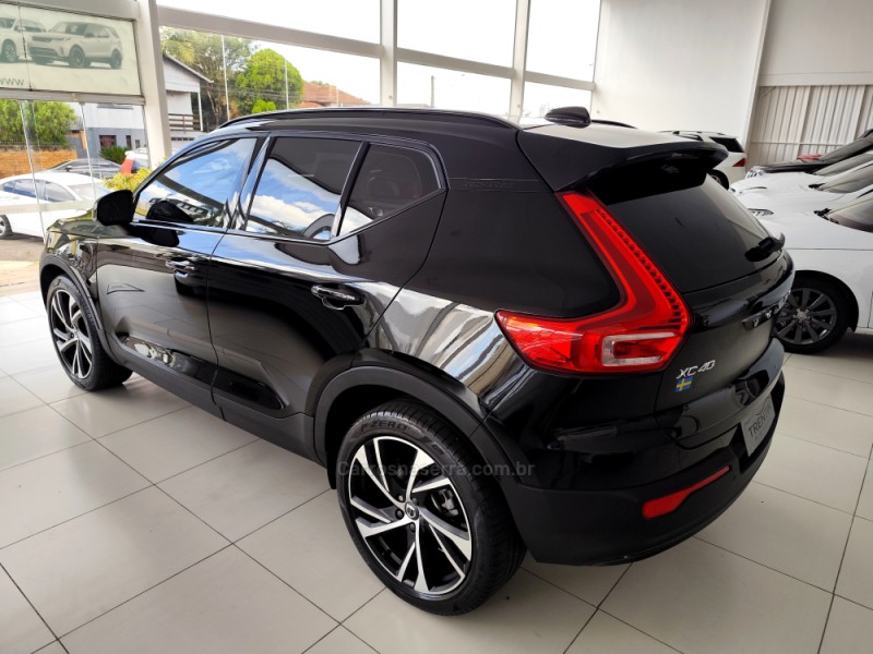 XC 40 1.5 T5 HÍBRIDO R-DESIGN FWD - 2021 - ERECHIM