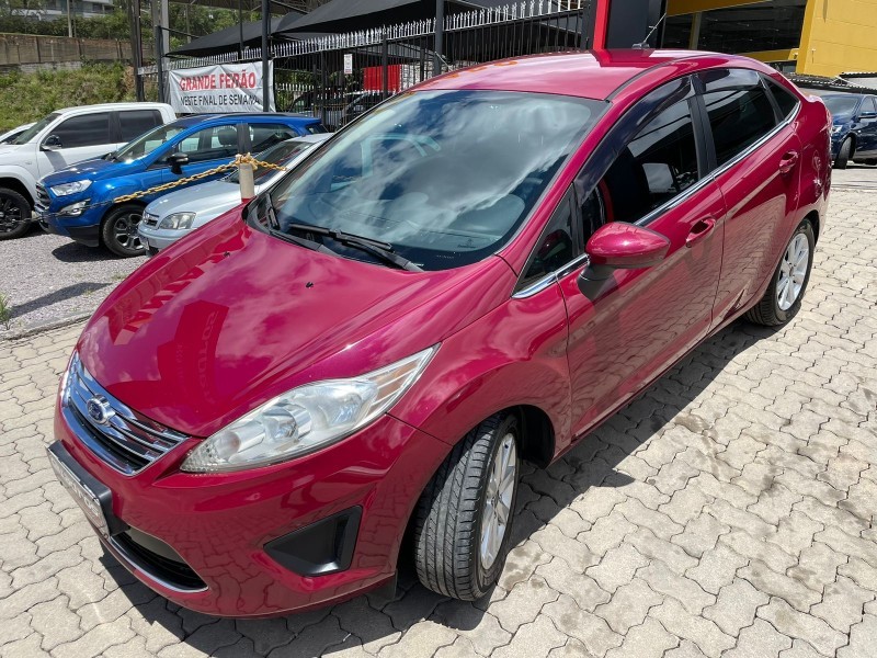 FIESTA 1.6 SE SEDAN 16V FLEX 4P MANUAL - 2011 - CAXIAS DO SUL