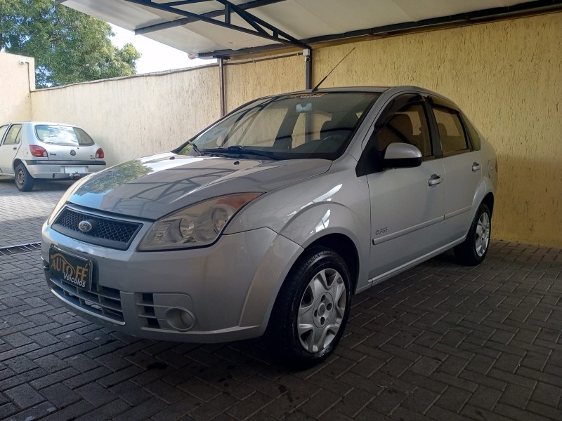 FIESTA 1.6 MPI SEDAN 8V FLEX 4P MANUAL - 2009 - CANELA