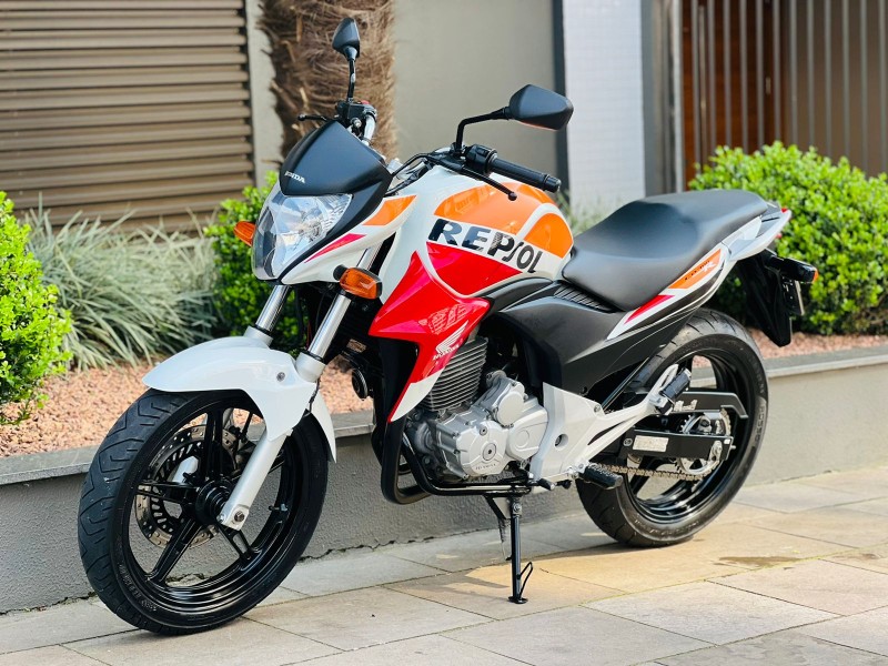 CB 300R  - 2014 - BENTO GONçALVES