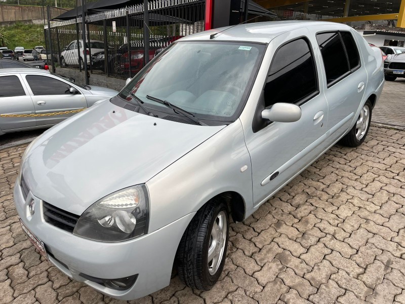 CLIO 1.6 PRIVILÉGE SEDAN 16V FLEX 4P MANUAL - 2009 - CAXIAS DO SUL