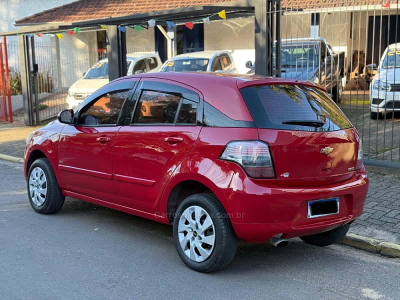 AGILE 1.4 MPFI LTZ 8V FLEX 4P MANUAL - 2011 - PAROBé