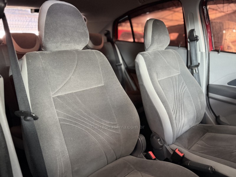 AGILE 1.4 MPFI LTZ 8V FLEX 4P MANUAL - 2011 - PAROBé