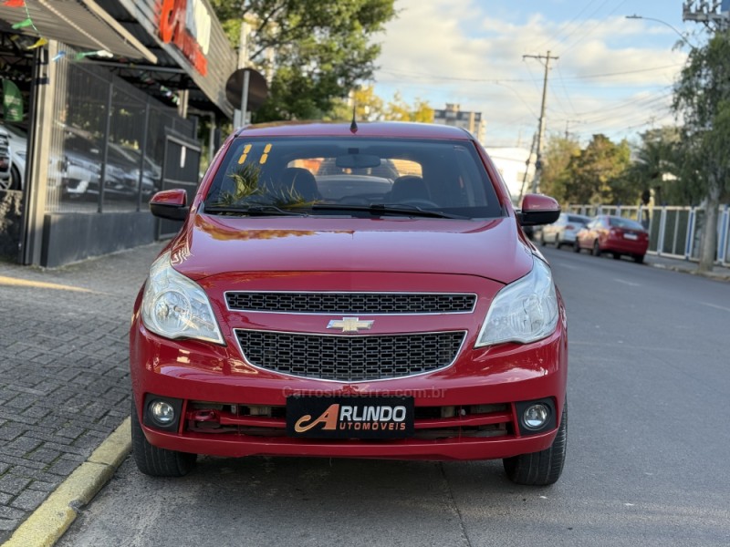 AGILE 1.4 MPFI LTZ 8V FLEX 4P MANUAL - 2011 - PAROBé