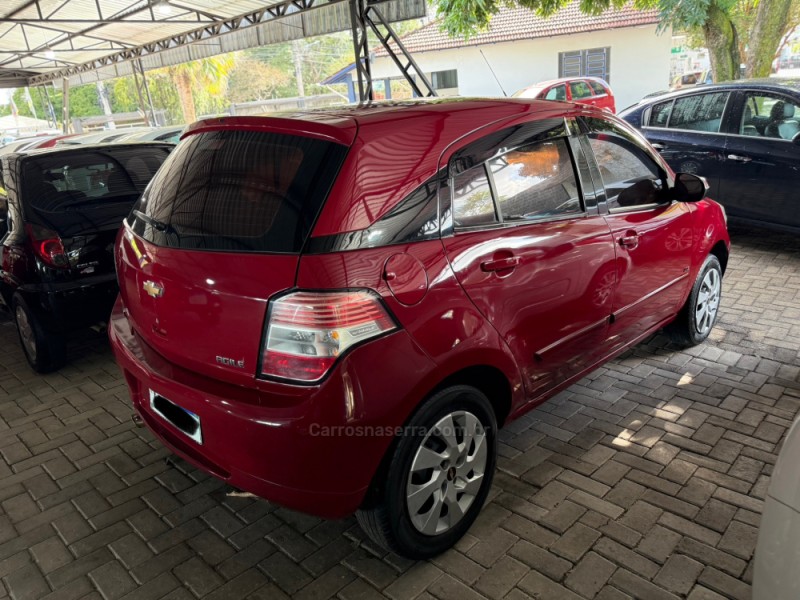 AGILE 1.4 MPFI LTZ 8V FLEX 4P MANUAL - 2011 - PAROBé