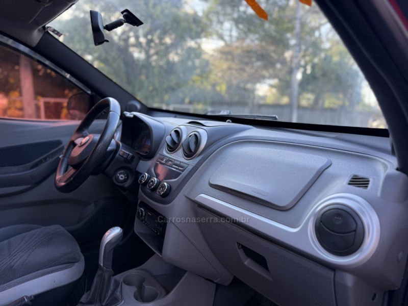 AGILE 1.4 MPFI LTZ 8V FLEX 4P MANUAL - 2011 - PAROBé