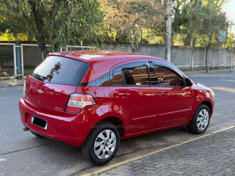 AGILE 1.4 MPFI LTZ 8V FLEX 4P MANUAL - 2011 - PAROBé