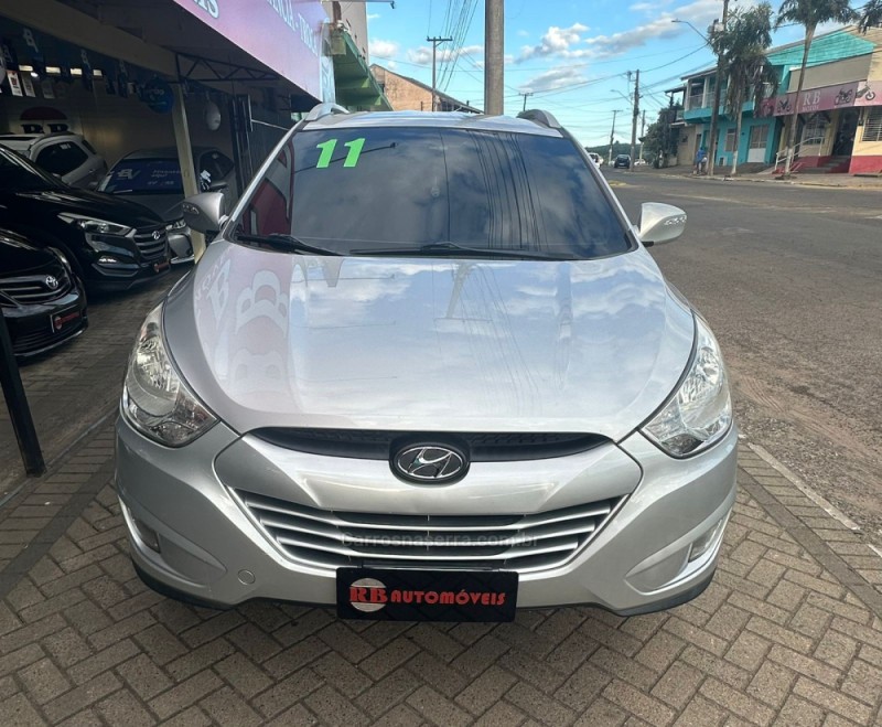 IX35 2.0 MPI 4X2 16V FLEX 4P MANUAL - 2011 - PAROBé